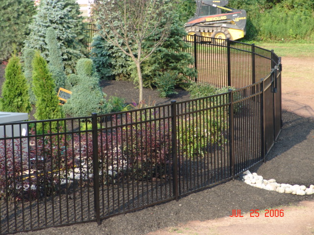 Aluminum Fence 3